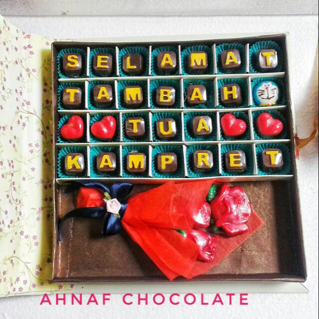 

Coklat sekat +bouqet