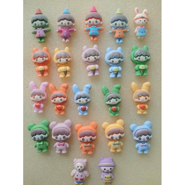 Clay boneka snow pilih