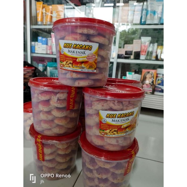 

Ready kue kacang Mak enak original isi 900gram