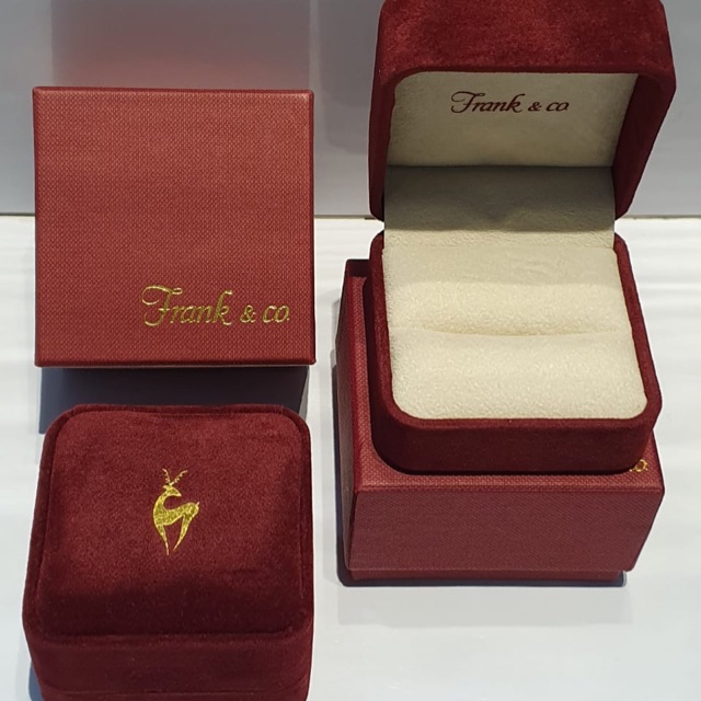 Box  / kotak perhiasan / kotak cincin frank and co original