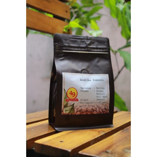 

Kopi 49 Arabica Semendo (South Sumatera)