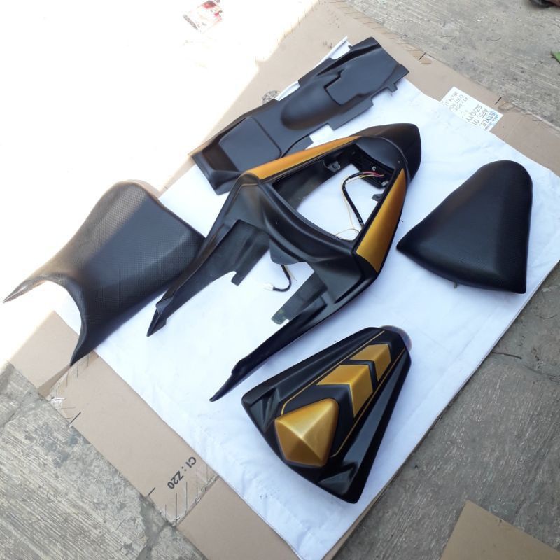 Body belakang vixion old model r25 jox vixion old