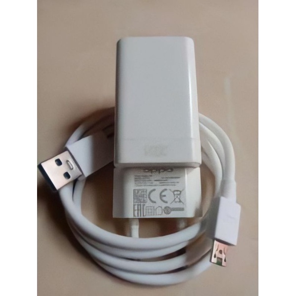 TC/CHARGER OPPO 2A HANDPHONE OPPO F7 F5 F3 F1plus F1s A7 A3s A71 A83 A37 A3S