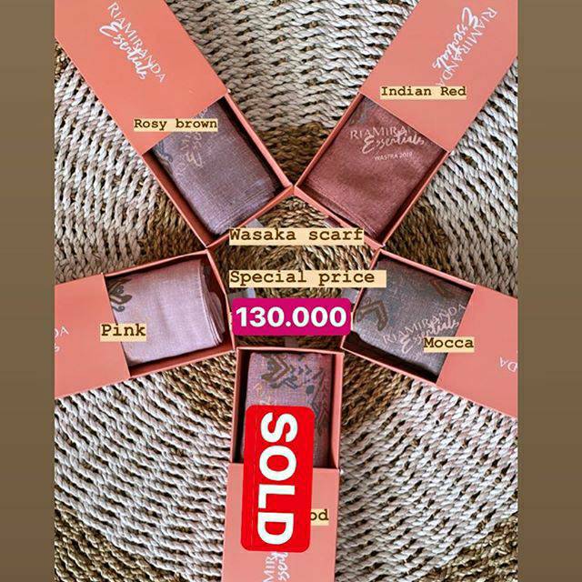 Wasaka Scarf Ria Miranda Wastra