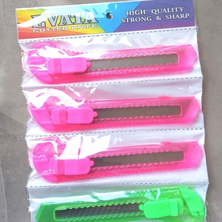 

Pisau cutter / pisau potong besar EVATA high quality STRONG AND SHARP