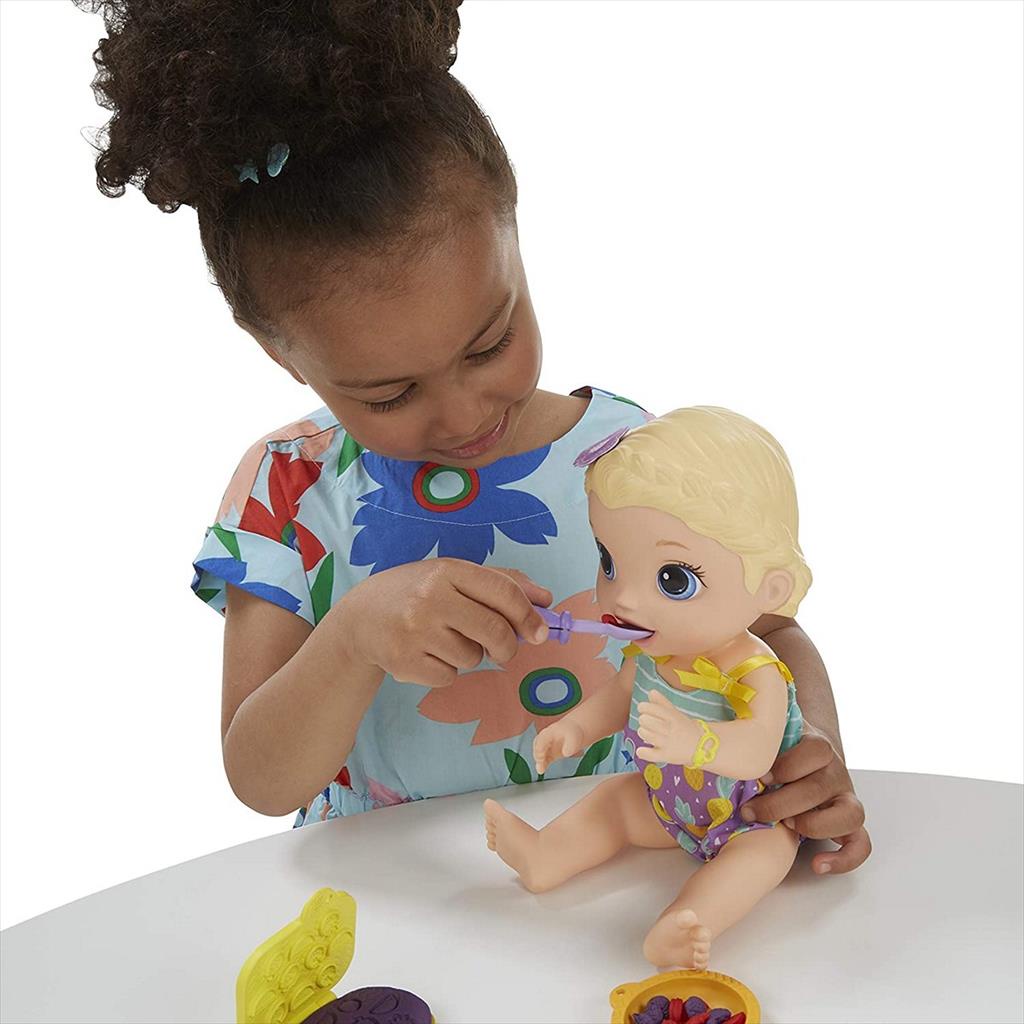 BABY ALIVE Snackin Lily Blonde Boneka Hasbro E5841