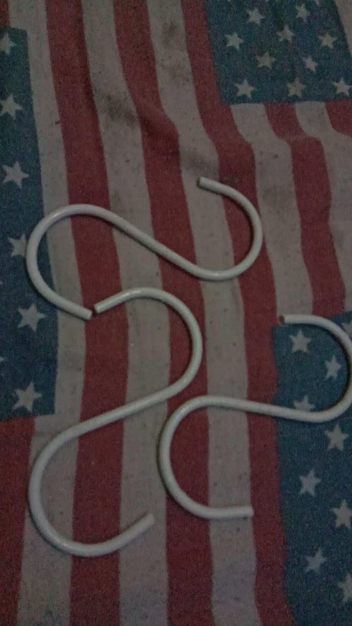 Hook S Putih Cantolan Barang