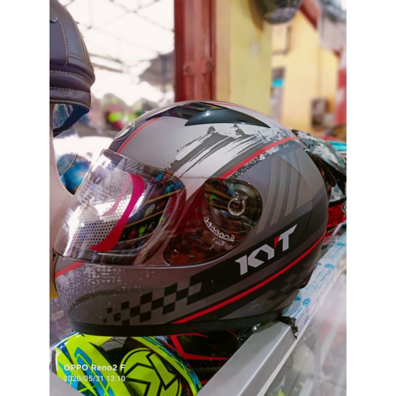 HELM KYT R10 SERI 4 BLAKDOF/RED SILVER,HELM KYT R10 PULLFACE ORIGINAL