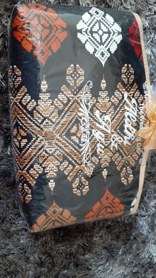 Masker Bordir Ranting Bunga Pink