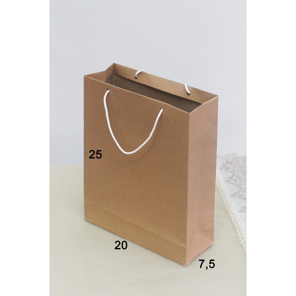 

Paper bag 20x7.5x25 (PxLxT) paperbag coklat polos Goodie Bag