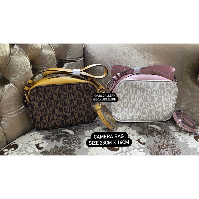 Bonia sling bag 2 strap