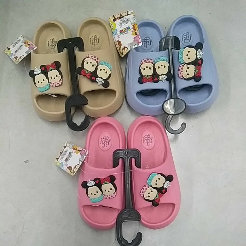 Sandal Slip On Tsumtsum Anak perempuan merk Zandilac
