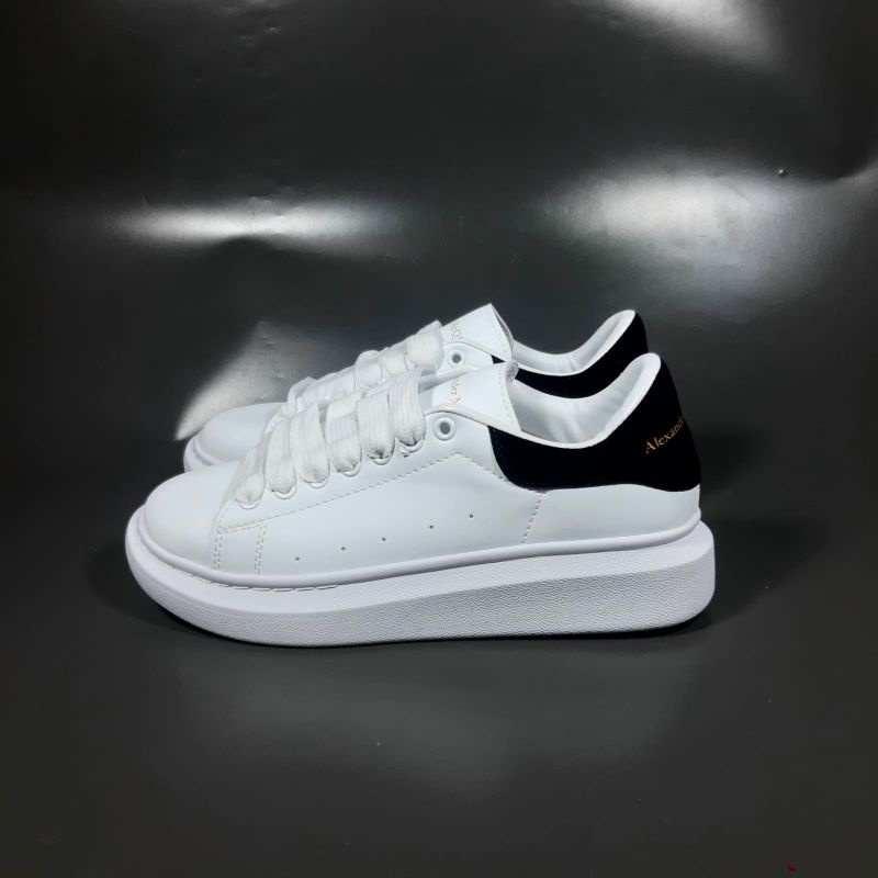 Sepatu Sneakers Wanita Pria Alexandre Mcqueen White Black