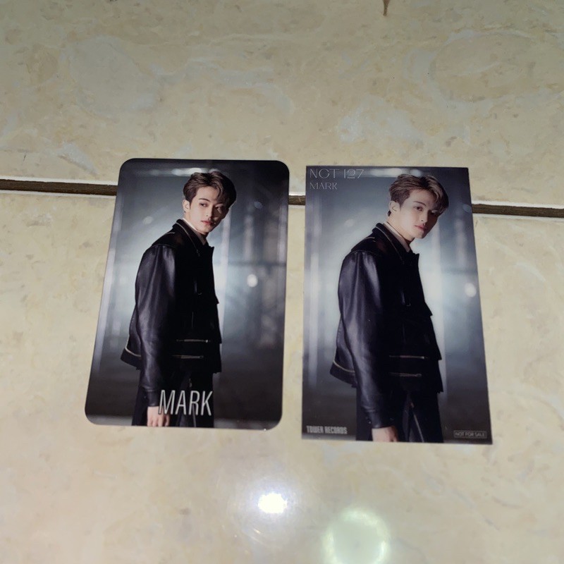 Loveholic Mark PC B Ver.