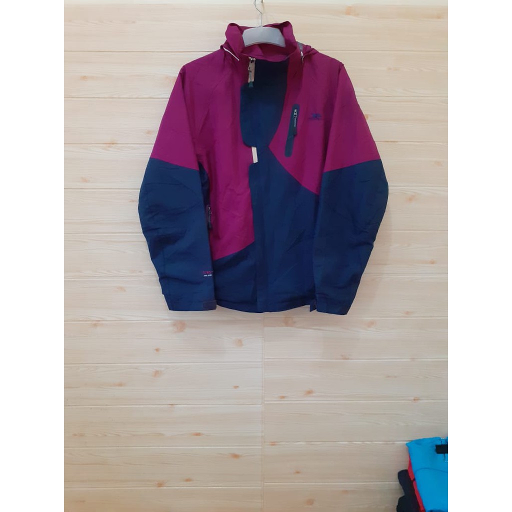 TRESPASS (MERAH BIRU) - second ORIGINAL Jaket OutDoor