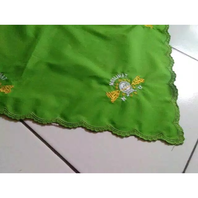 Jilbab Segi Empat Muslimat NU-Katun Erro