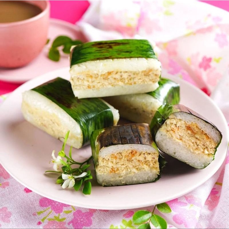 Lemper Ayam Holland Bakery