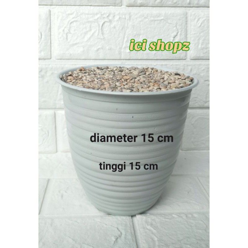 Bunga Anthurium Artificial / Bunga Hias / Bunga Plastik Mirip Asli-Pot 15 pirus