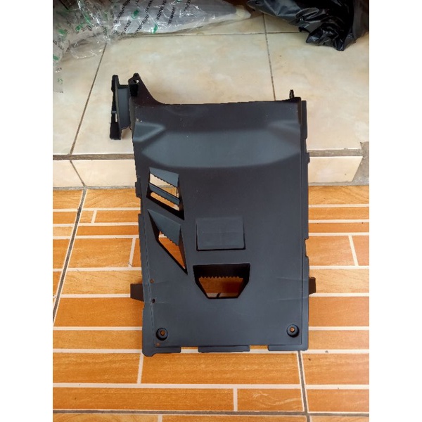 Kolong dek bawah Vario new led 125 150