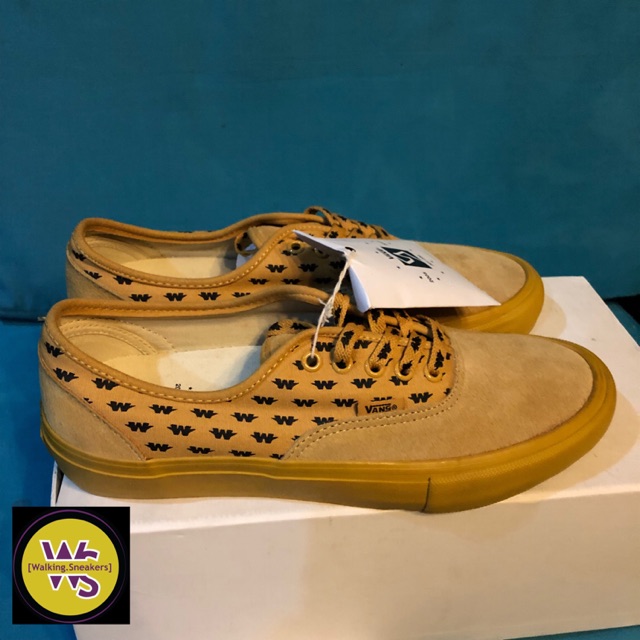 vans authentic syndicate