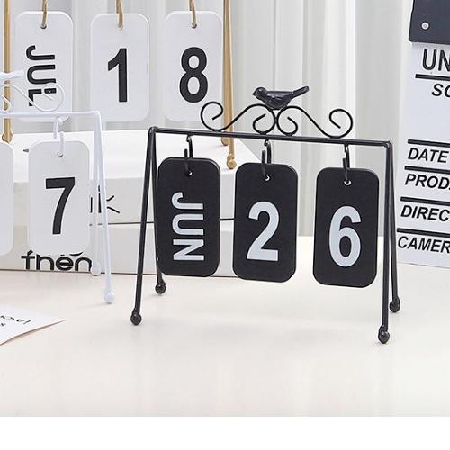

♝ Kalender Unik MERPATI, Model Gantung, tanpa batas, cocok utk kado / hadiah ➴