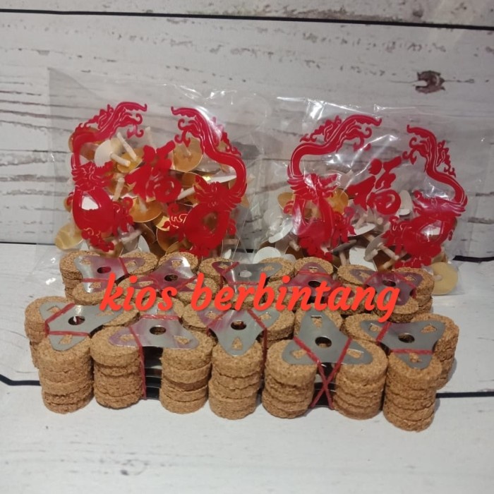 

Senikertas- Pelampung Gabus Serbuk Kayu 50 Pcs + Sumbu Pelita 2 Bungkus -Kertas-Seni.