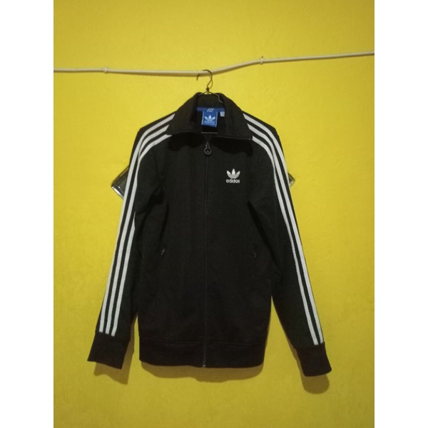 jaket Adidas Europe size 85
