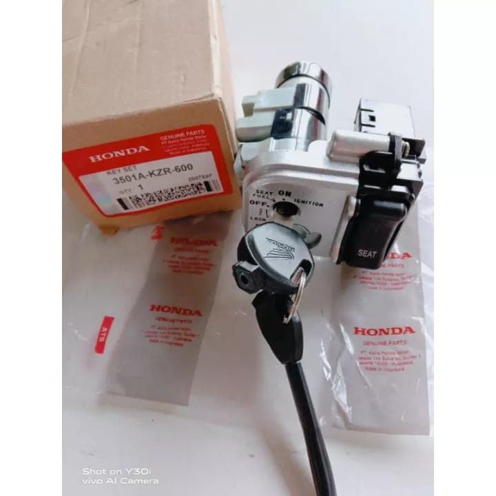 Kunci Kontak satu set Assy Honda Vario 125 FI Kode KZR 2012 2013 2014