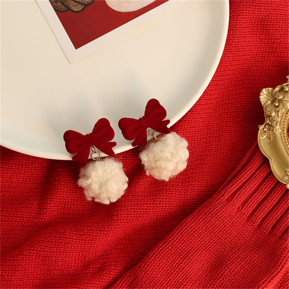 ROW Sweetly Stud Earrings Cute girl Ear Clip Christmas Earrings New Year Bow-knot Fashion Jewelry Sweet Earrings Temperament