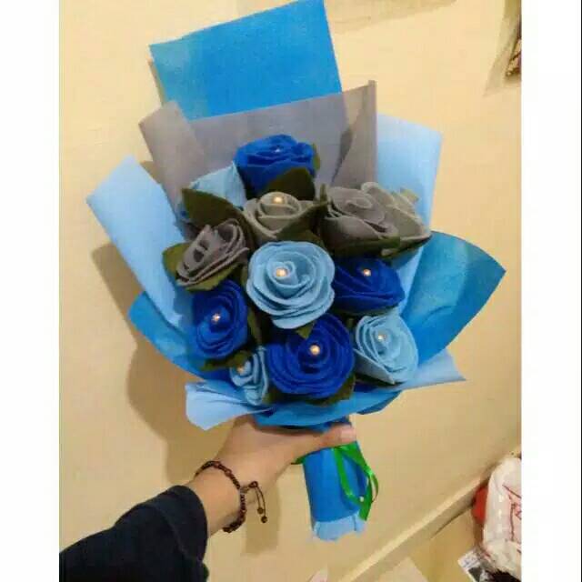 

Buket Mawar Pearl