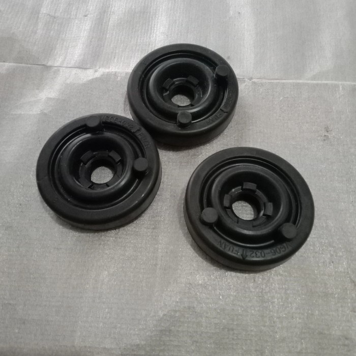 Karet Tutup Piting Lampu Depan Yamaha MT25