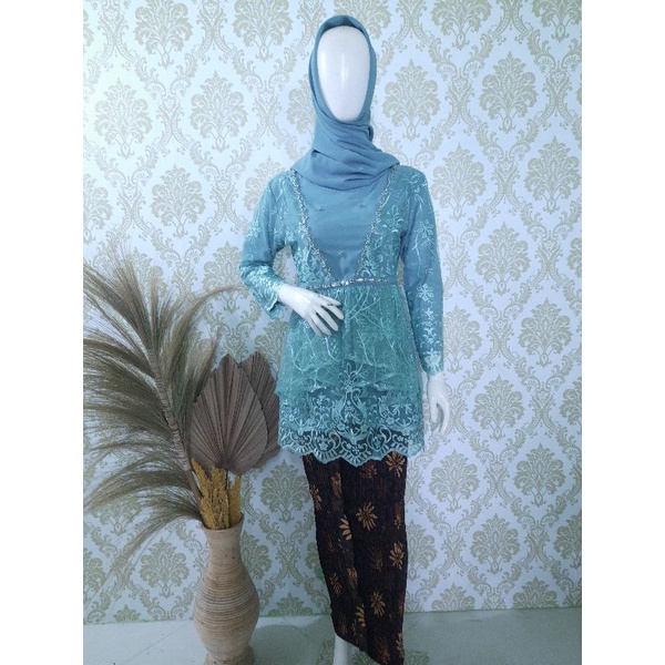 SET KEBAYA MODERN/KEBAYA MALIKA