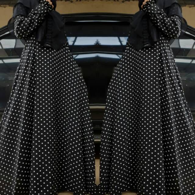 POLKADOT HITAM GAMIS MONALISA PREMIUM GRADE A ORI ARRAFA SYARI