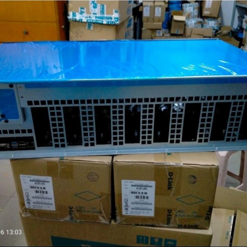 QWERTY B75 Mining Set + Windows 10 + Power Supply 2400 Watt ( Onboard Riser ) + BONUS