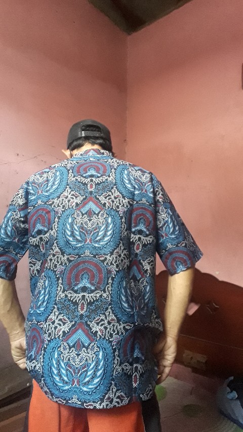 Kemeja Batik Pria Asli Solo Full Furing Lengan Pendek Katun Halus Motif Gondrowaru Abang Merah