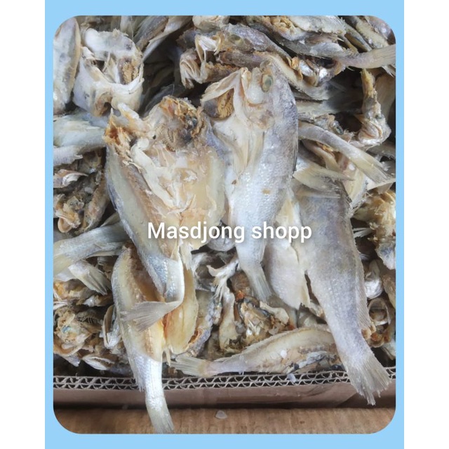 

IKAN ASIN SAMGE BELAH (250gr).