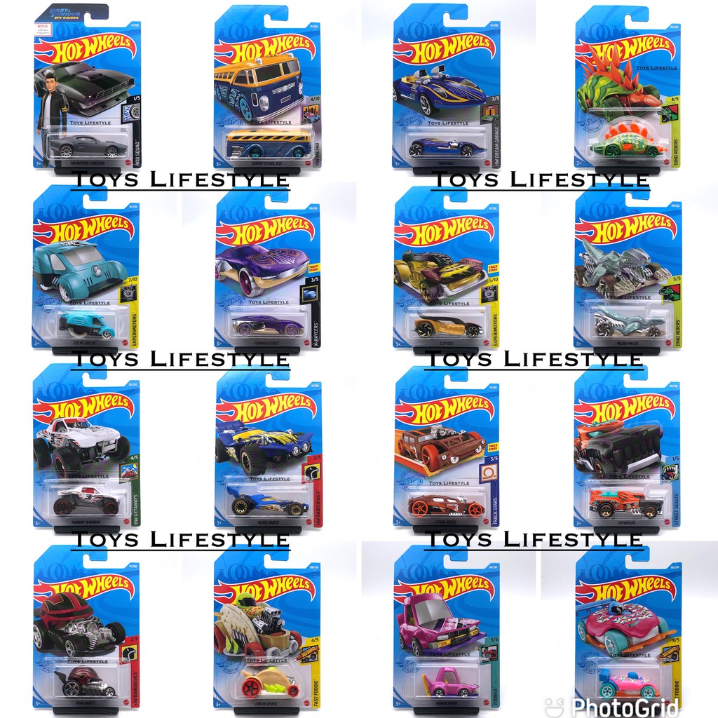 Mobil Hot Wheels Hotwheels Diecast Fantasy Car Random 5 Pcs