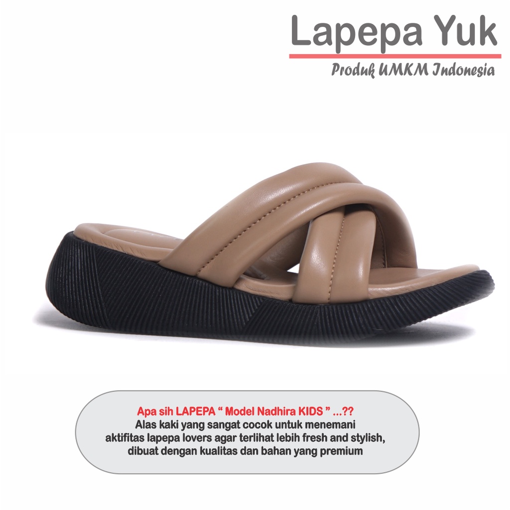 LAPEPA YUK - Sandal Platform Anak Perempuan Usia 2 sampai 10 Tahun NADHIRA KIDS Sendal Anak cewek Wedges Wanita Empuk Model Silang Warna SMOKE Brown Cokelat Soft Strap cewe Slop Usia Umur 3 4 5 6 7 8 9 thn Tahun Premium Ori Original Mall Official Store