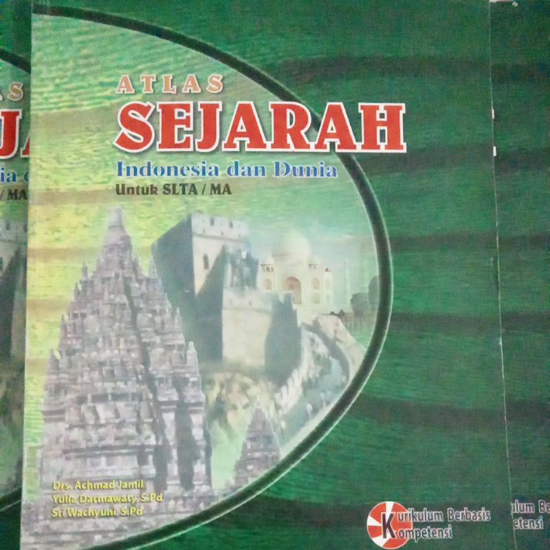 Atlas Sejarah Indonesia dan Dunia