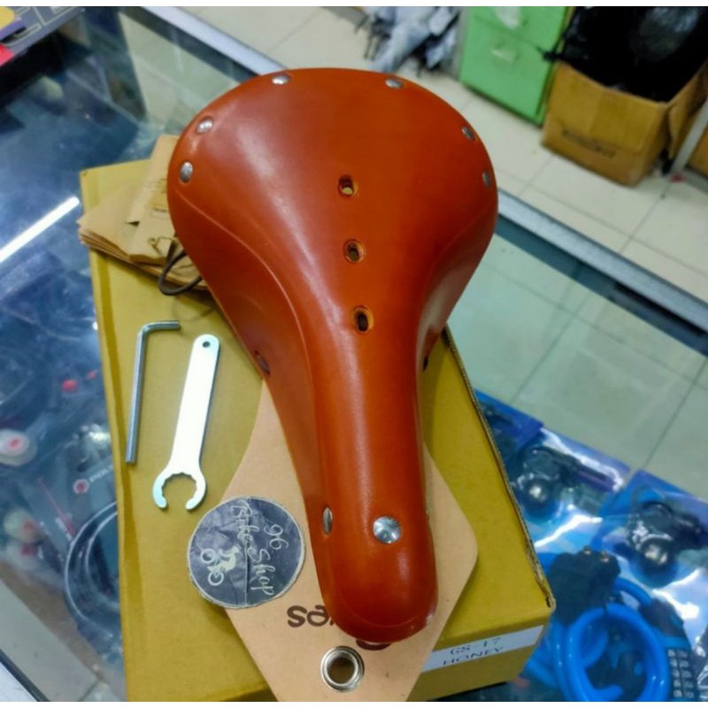 SADEL GYES GS17 KULIT