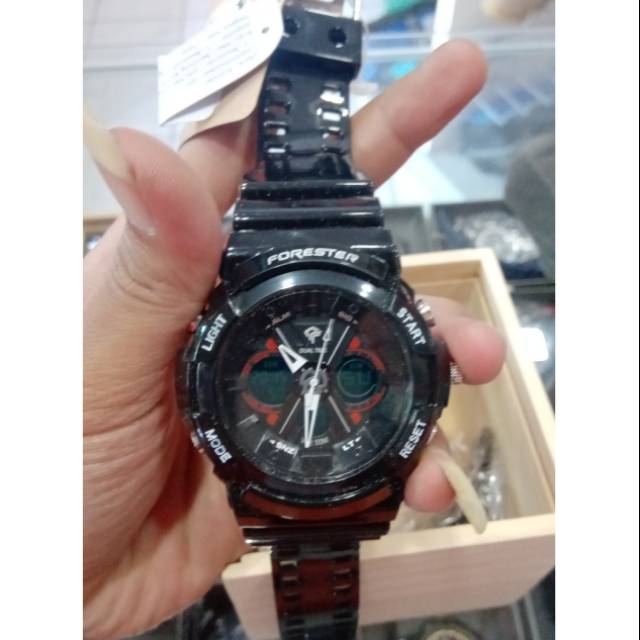 Jam tangan Forester