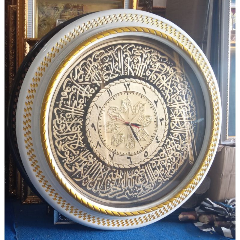 Jam Dinding Kaligrafi Ayat Kursi Kayu Ukir Putih