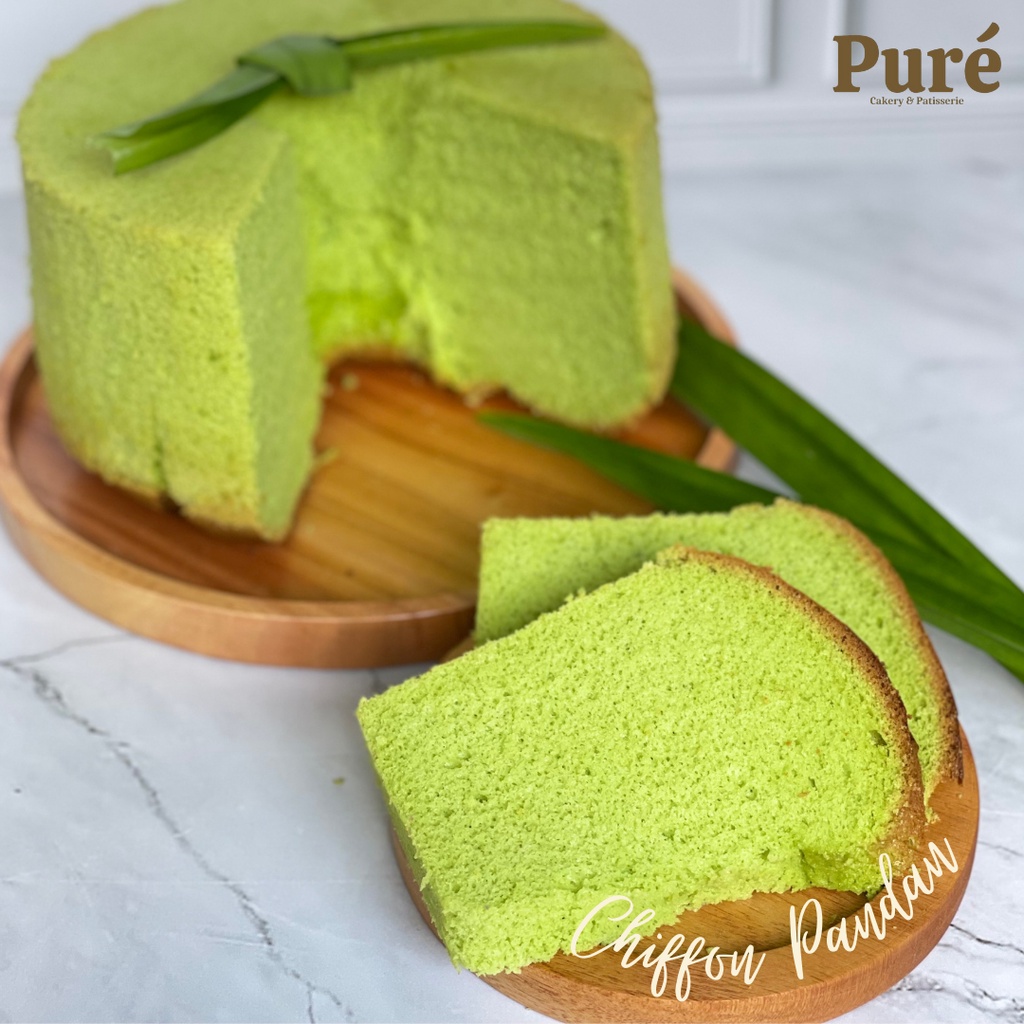 

Chiffon Pandan Whole Cake