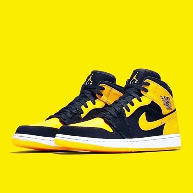 Jual NIKE AIR JORDAN 1 HIGH \