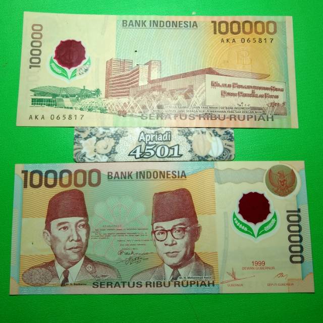 UK031 UANG KUNO ASLI 100000 RUPIAH SOEKARNO HATTA TAHUN 1999 KOLEKSI UANG LAMA PLASTIK #Xf