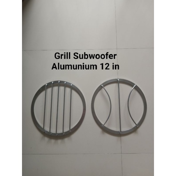 Tutup Grill Subwoofer 12.in Alumunium