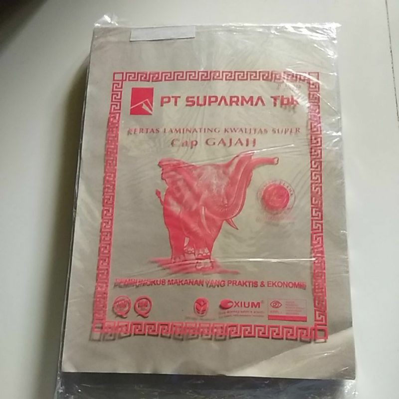 

Kertas Nasi Cap Gajah Merah /Kertas Nasi Cokelat Besar /Kertas Minyak Isi 250 Lembar