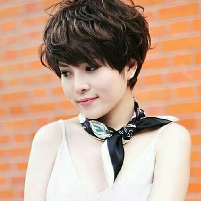 Rambut Palsu Wanita Model Rambut Pendek Ikal