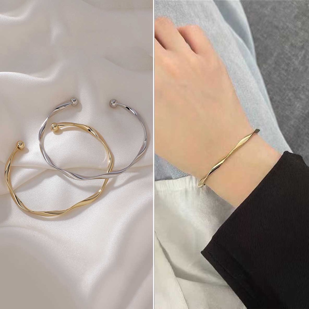 Gelang Model Terbuka Bahan Titanium Steel Warna Silver / Gold Untuk Wanita