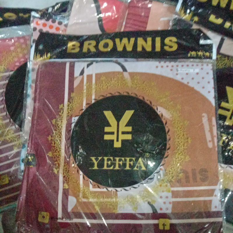 jilbab yeffa  brownis